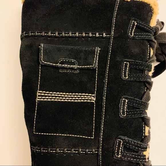 Timberland black suede tall winter lined boots size 6M - Picture 4 of 9